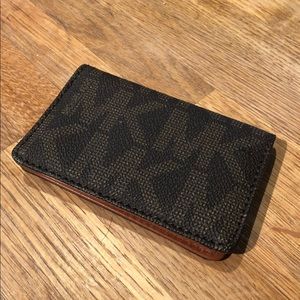 Michael Kors Bi Fold Wallet